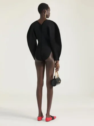 body w stylu kokonu z technicznej dzianiny