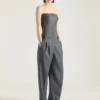 Bustier typu bullet, dopasowany kombinezon z wełny Bustier typu bullet, dopasowany kombinezon z wełny
