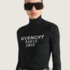 Korpus z delikatnego prążkowanego materiału z charakterystycznym motywem Givenchy Korpus z delikatnego prążkowanego materiału z charakterystycznym motywem Givenchy