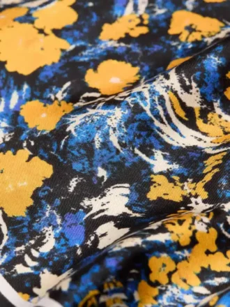 Losange z jedwabiu z kwiatowym nadrukiem Losange z jedwabiu z kwiatowym nadrukiem