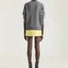 Sweter z wełny i kaszmiru z charakterystycznym logo Givenchy Sweter z wełny i kaszmiru z charakterystycznym logo Givenchy