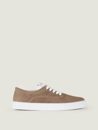 Nowe trampki City z zamszu