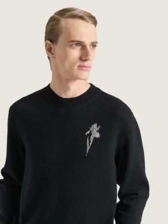 Sweter z dzianiny wełnianej z kryształowym haftem