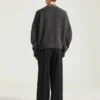 Sweter z szwami couture z wełny alpaki i jaka Sweter z szwami couture z wełny alpaki i jaka