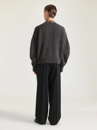 Sweter z szwami couture z wełny alpaki i jaka Sweter z szwami couture z wełny alpaki i jaka